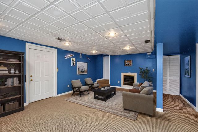 201 N Keene Way Drive, Nicholasville, KY 40356