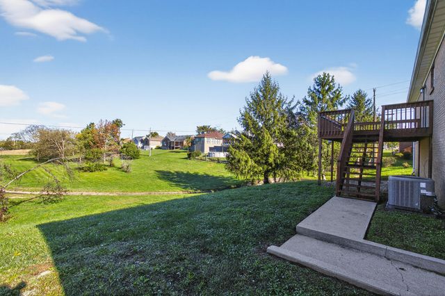 201 N Keene Way Drive, Nicholasville, KY 40356