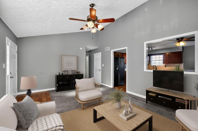 201 N Keene Way Drive, Nicholasville, KY 40356