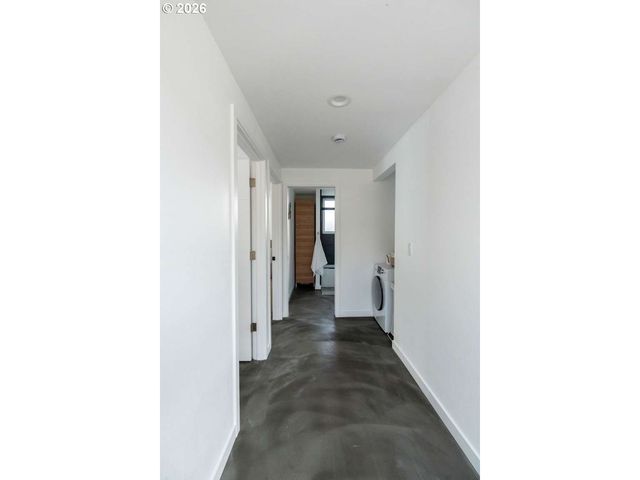 140 Nw 23RD Ave, Rockaway Beach, OR 97136