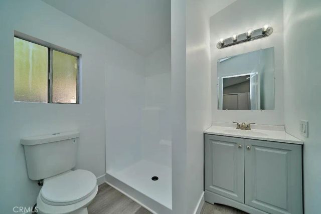 16511 Garfield 9C, Paramount, CA 90723