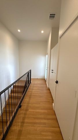 444 W Morphy Street, Fort Worth, TX 76104