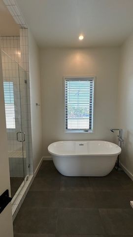 444 W Morphy Street, Fort Worth, TX 76104