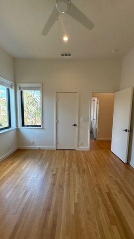 444 W Morphy Street, Fort Worth, TX 76104