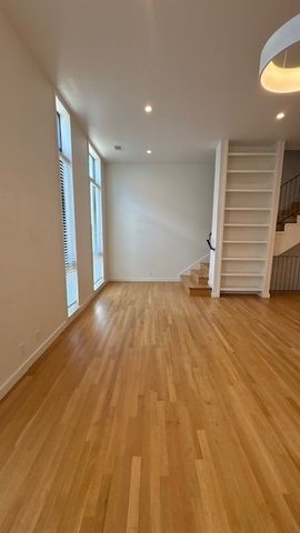 444 W Morphy Street, Fort Worth, TX 76104