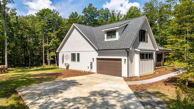 81 Horseshoe Bend Road, Signal Mountain, TN 37377