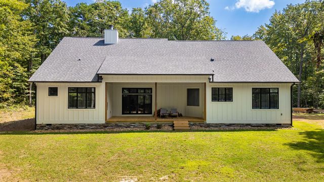 81 Horseshoe Bend Road, Signal Mountain, TN 37377