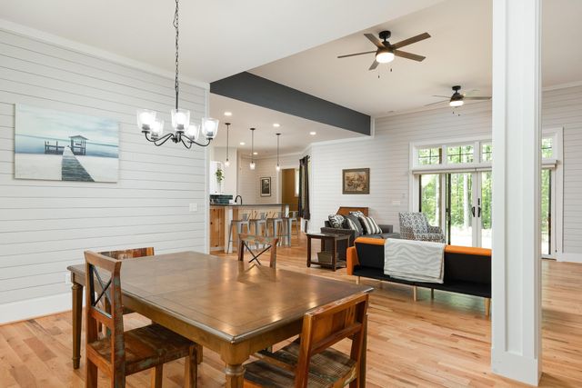81 Horseshoe Bend Road, Signal Mountain, TN 37377