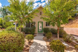 23416 COMMUNITY Street B, West Hills, CA 91304