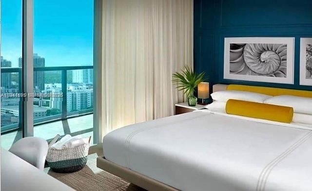 17315 Collins Ave 1206, Sunny Isles Beach, FL 33160