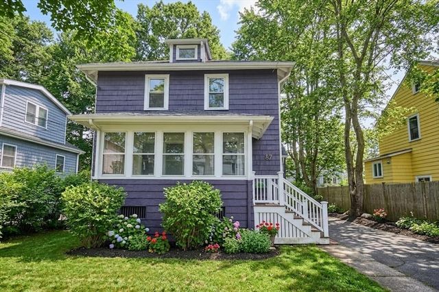 87 Bonad Rd, Brookline, MA 02467