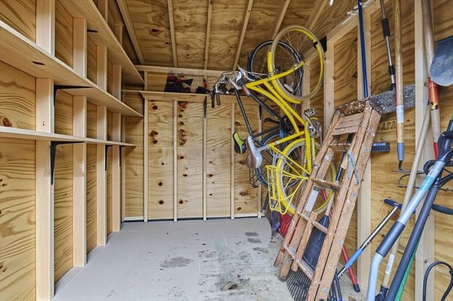 87 Bonad Rd, Brookline, MA 02467