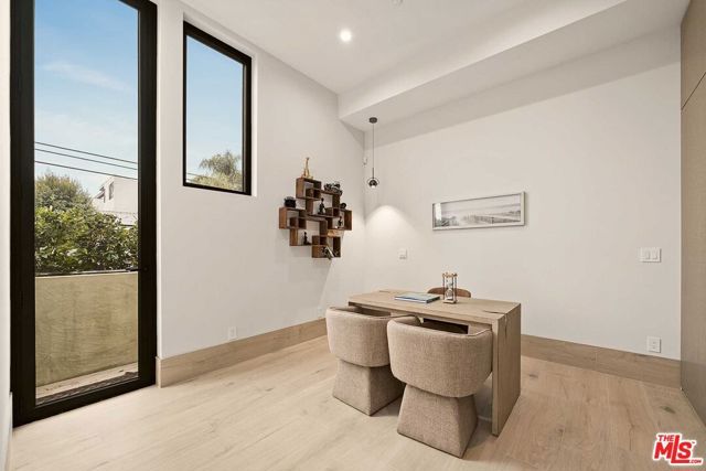 701 Vernon Avenue, Venice (los Angeles), CA 90291