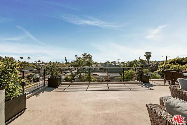 701 Vernon Avenue, Venice (los Angeles), CA 90291