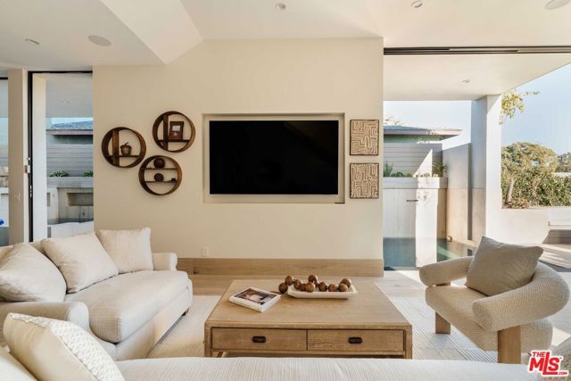 701 Vernon Avenue, Venice (los Angeles), CA 90291