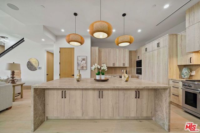 701 Vernon Avenue, Venice (los Angeles), CA 90291