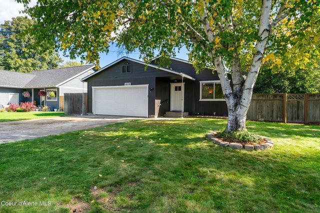 624 N Monroe Ave, Sandpoint, ID 83864