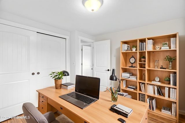 624 N Monroe Ave, Sandpoint, ID 83864