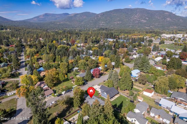 624 N Monroe Ave, Sandpoint, ID 83864