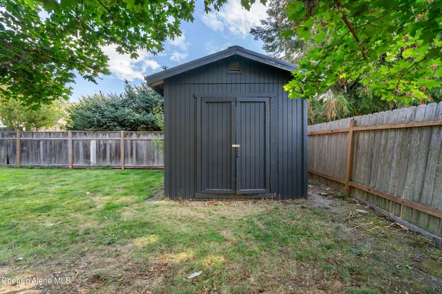 624 N Monroe Ave, Sandpoint, ID 83864