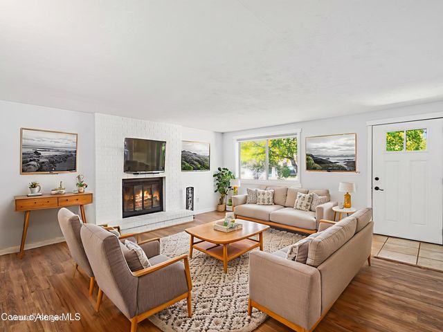 624 N Monroe Ave, Sandpoint, ID 83864