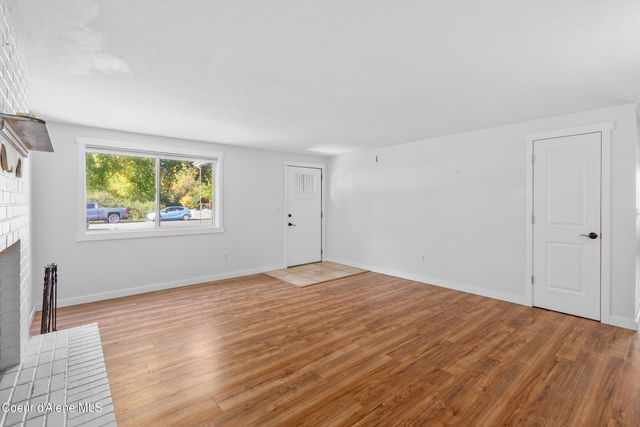 624 N Monroe Ave, Sandpoint, ID 83864