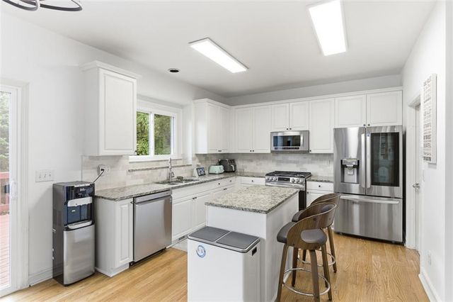 112 Mayes Farm Road NW, Marietta, GA 30064