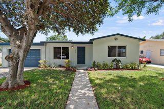 1414 S N Street, Lake Worth Beach, FL 33460