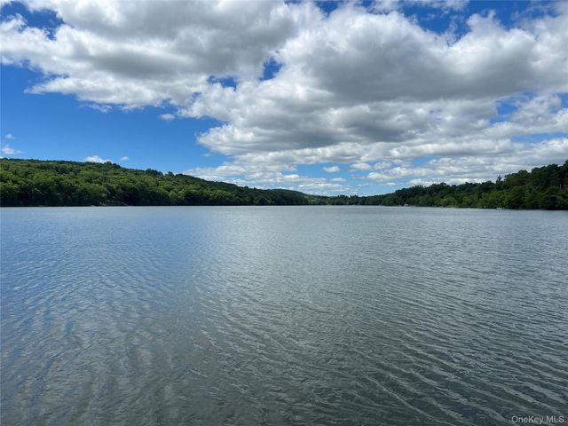96 Walton Terrace, Monroe, NY 10950