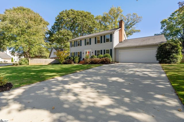 305 Hunting Hill Circle, Greer, SC 29650