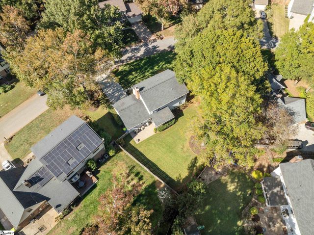 305 Hunting Hill Circle, Greer, SC 29650