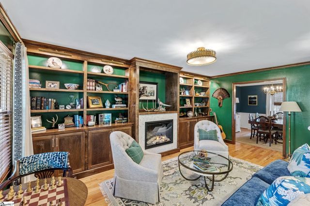 305 Hunting Hill Circle, Greer, SC 29650