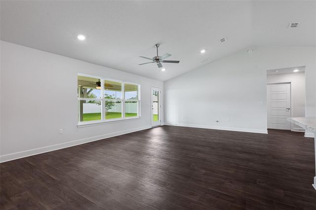 8 PERSIMMON DRIVE, Palm Coast, FL 32164
