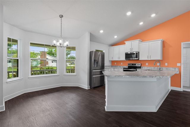 8 PERSIMMON DRIVE, Palm Coast, FL 32164
