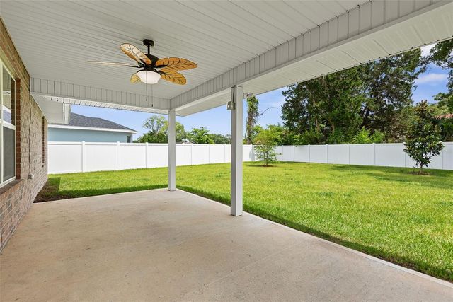 8 PERSIMMON DRIVE, Palm Coast, FL 32164