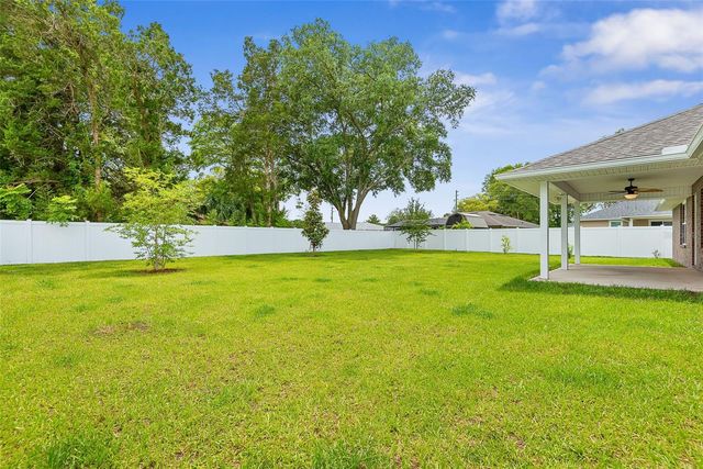 8 PERSIMMON DRIVE, Palm Coast, FL 32164