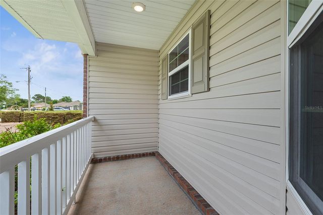 8 PERSIMMON DRIVE, Palm Coast, FL 32164