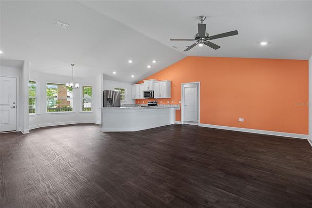 8 PERSIMMON DRIVE, Palm Coast, FL 32164