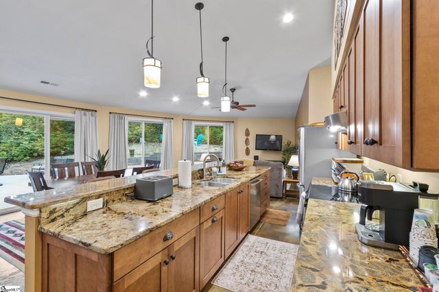 51 Sky Ranche Road, Cleveland, SC 29365