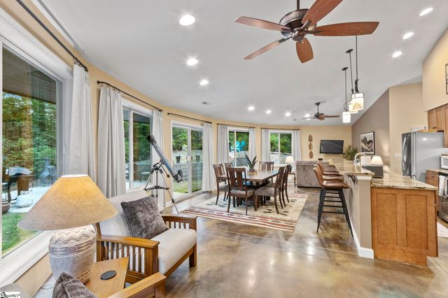 51 Sky Ranche Road, Cleveland, SC 29365
