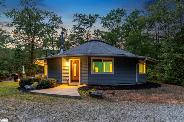 51 Sky Ranche Road, Cleveland, SC 29365