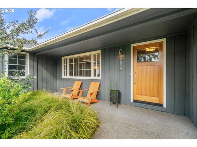 8875 Sw WOODSIDE Dr, Portland, OR 97225