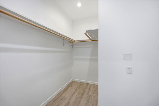5214 Rue Street, Houston, TX 77033