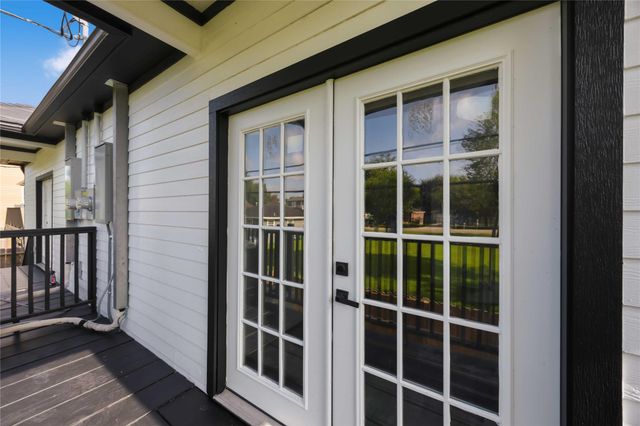 5214 Rue Street, Houston, TX 77033