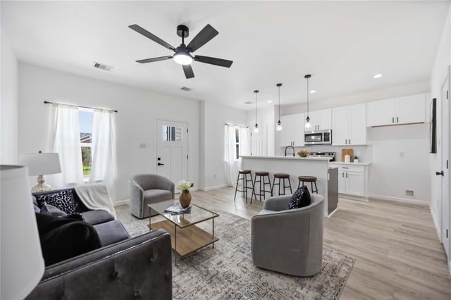 5214 Rue Street, Houston, TX 77033