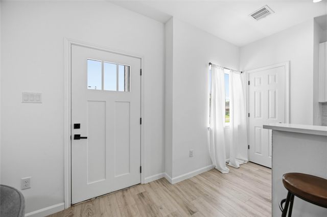5214 Rue Street, Houston, TX 77033