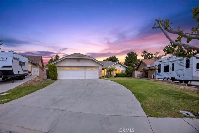 42421 Boulder, Lancaster, CA 93536