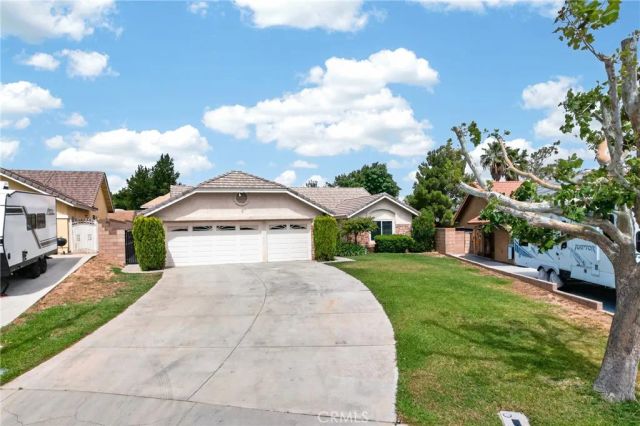 42421 Boulder, Lancaster, CA 93536