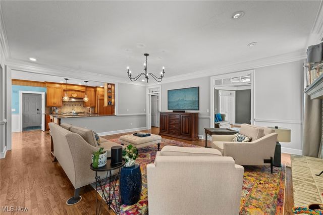 42 Fox Trace Lane, Hudson, OH 44236