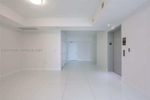 1010 Brickell Ave 1402, Miami, FL 33131